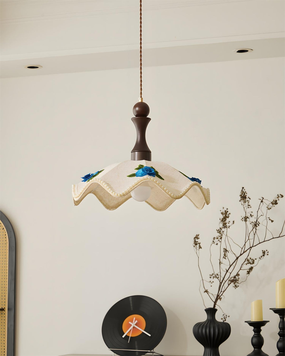 Seleaine Pendant Light