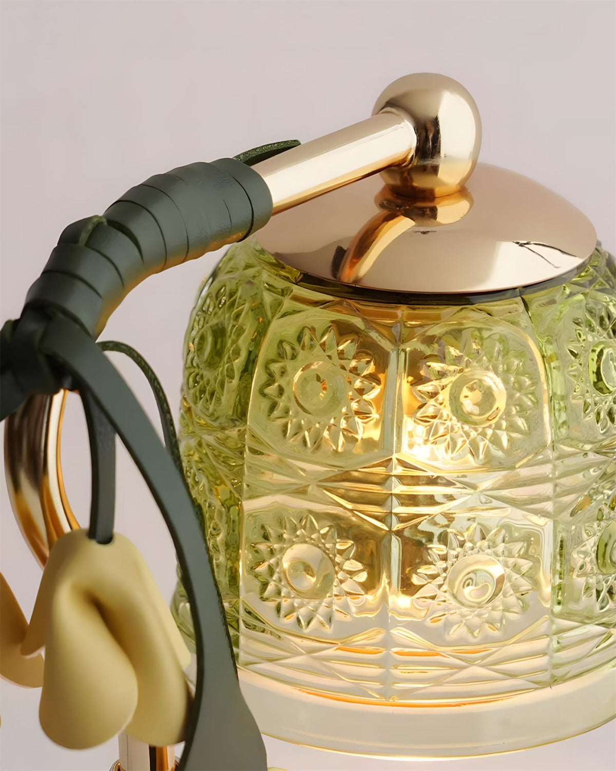 Sabrina Candle Warmer Lamp