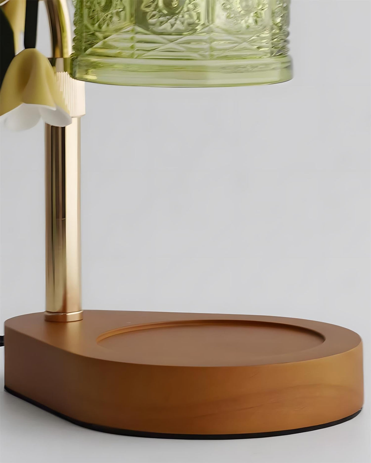 Sabrina Candle Warmer Lamp