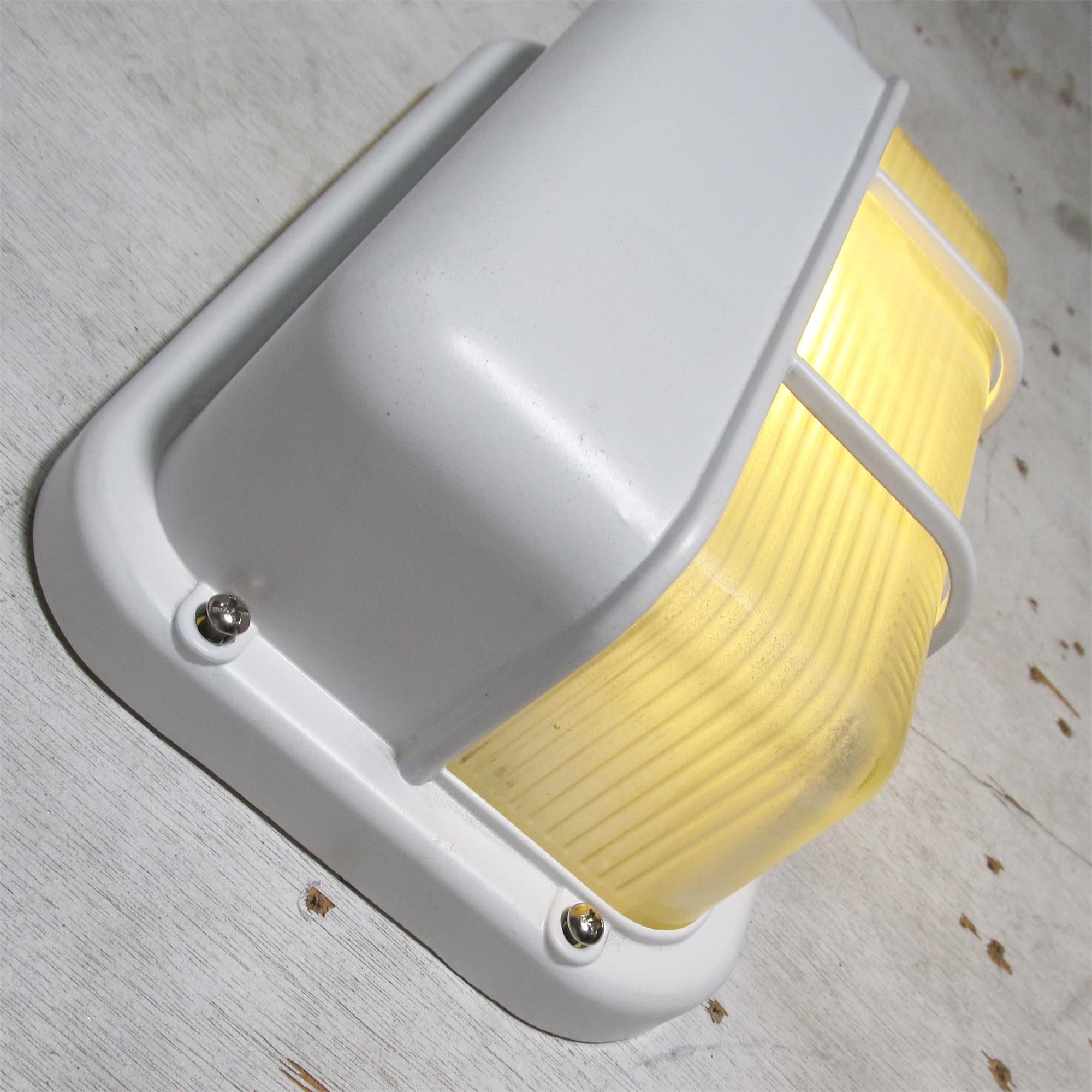 Olcarila Vintage Outdoor Glass Sconce Wall Lamp