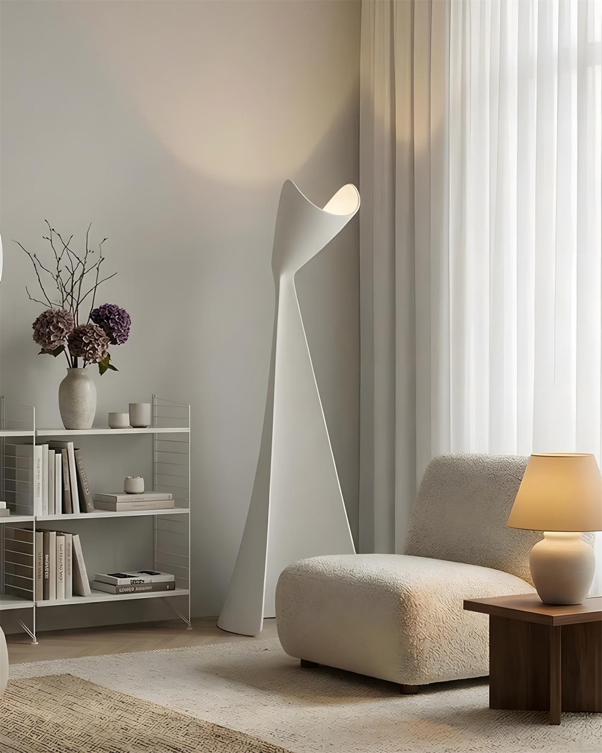 Onix Sculpture Floor Light