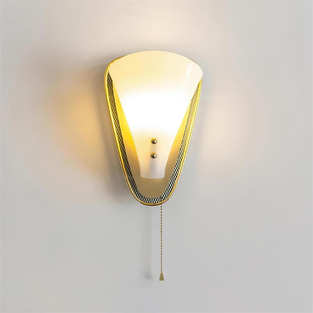 Marzio Sleek Sculptural Wall Lamp