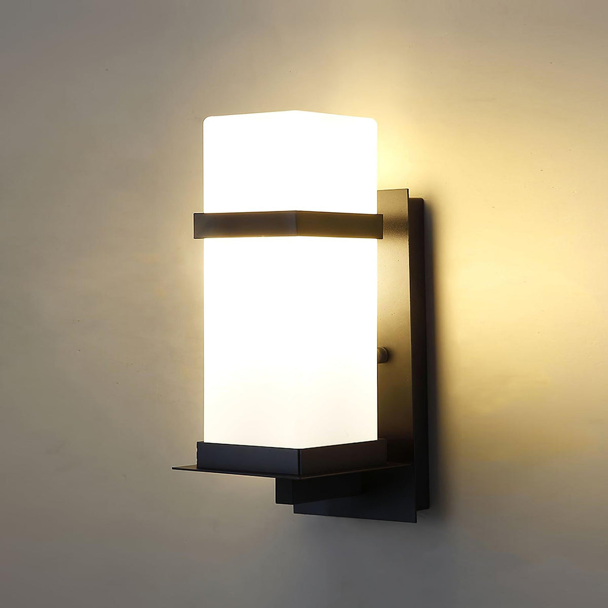 Velueria Outdoor Glass Wall Light