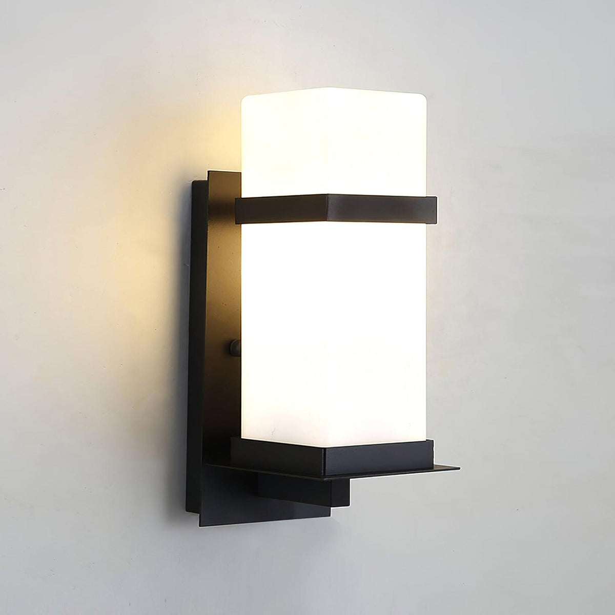 Velueria Outdoor Glass Wall Light