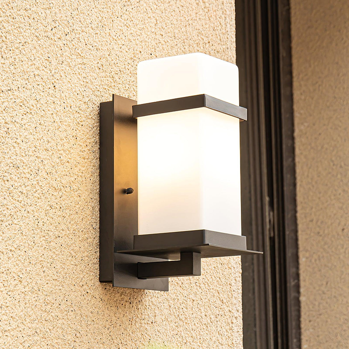 Velueria Outdoor Glass Wall Light