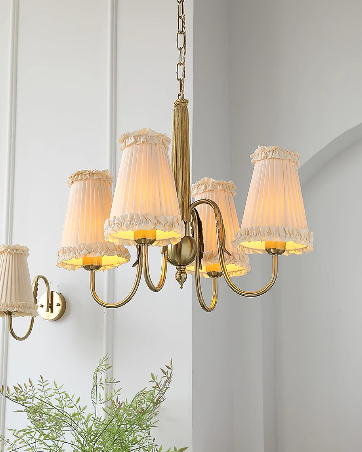 Faylin Chandelier