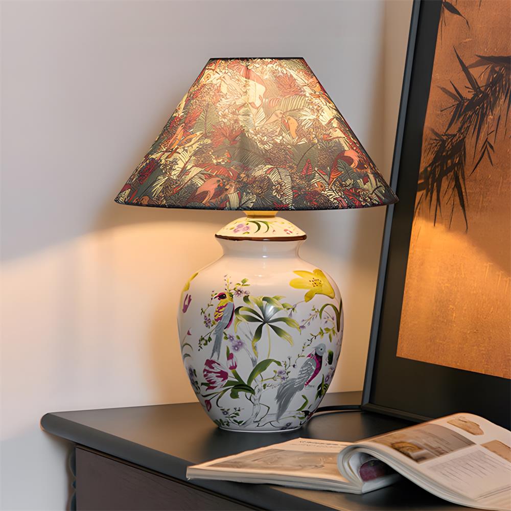 Velaneria Table Lamp
