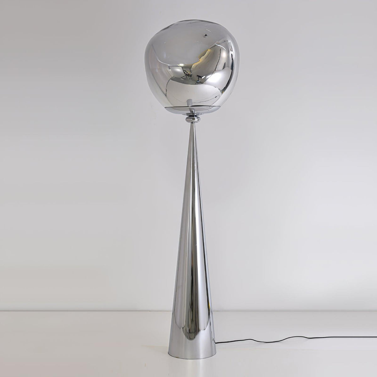 Rivaline Floor Lamp