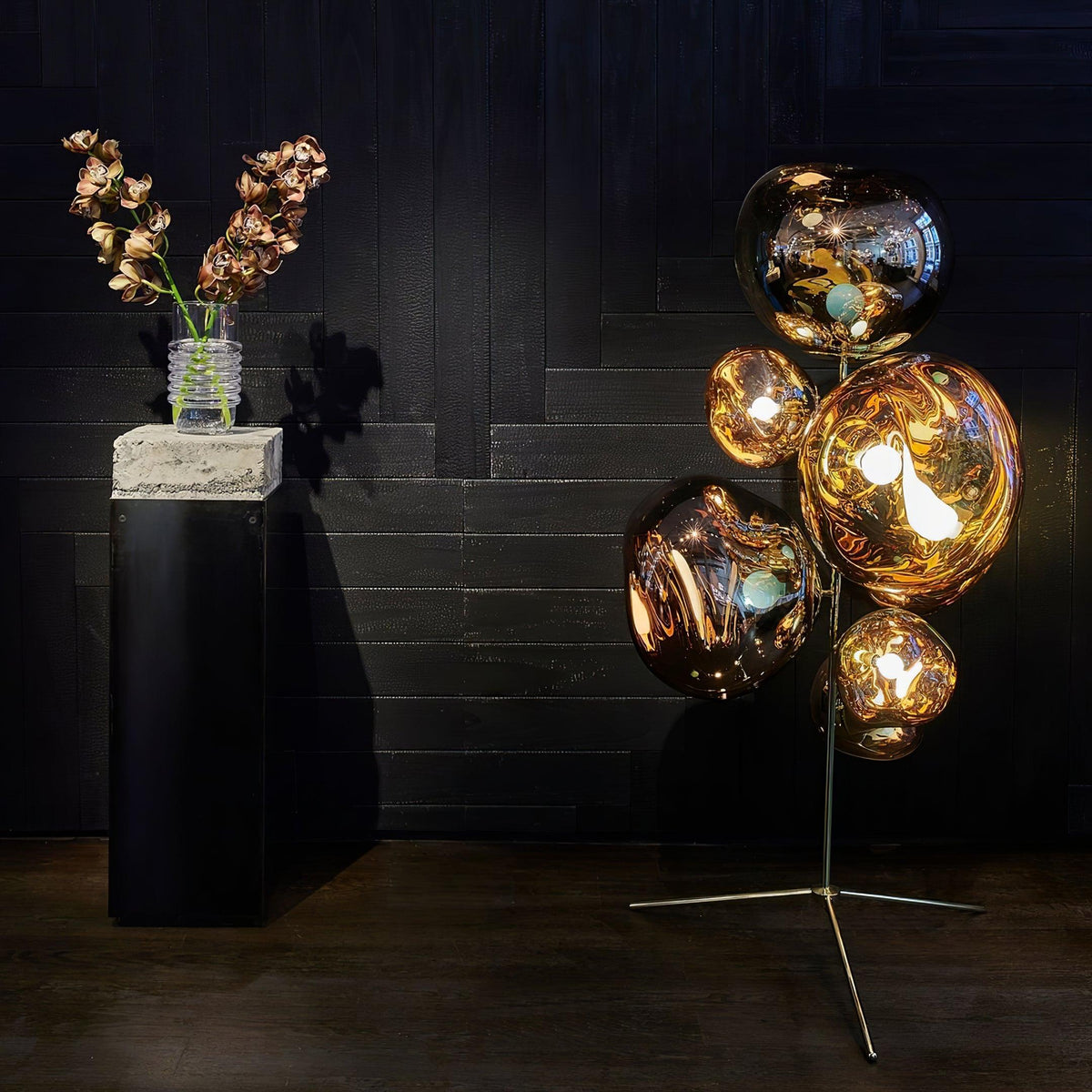 Calalielle Floor Lamp