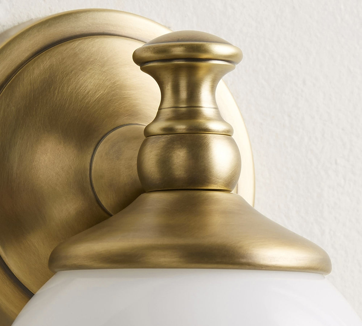Lioroenne Wall Lamp