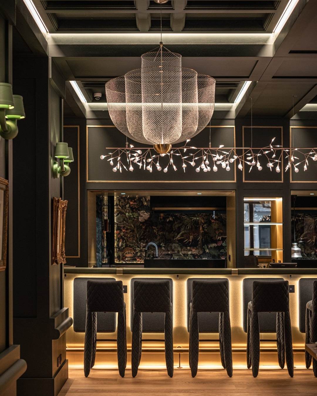 Renorine Art Chandelier
