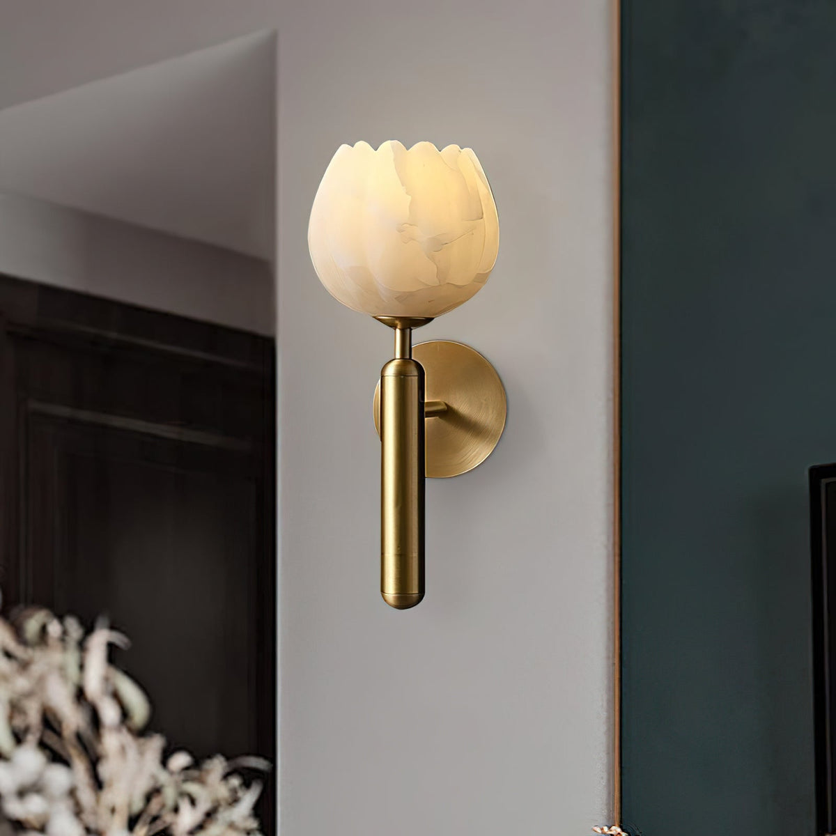 Albanette Brass Alabaster Wall Lamp