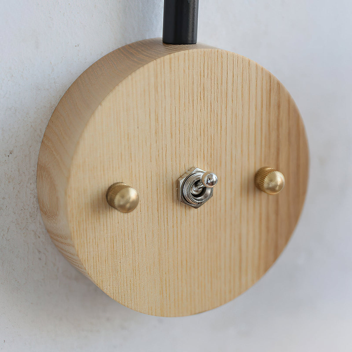 Selaora Wall Lamp