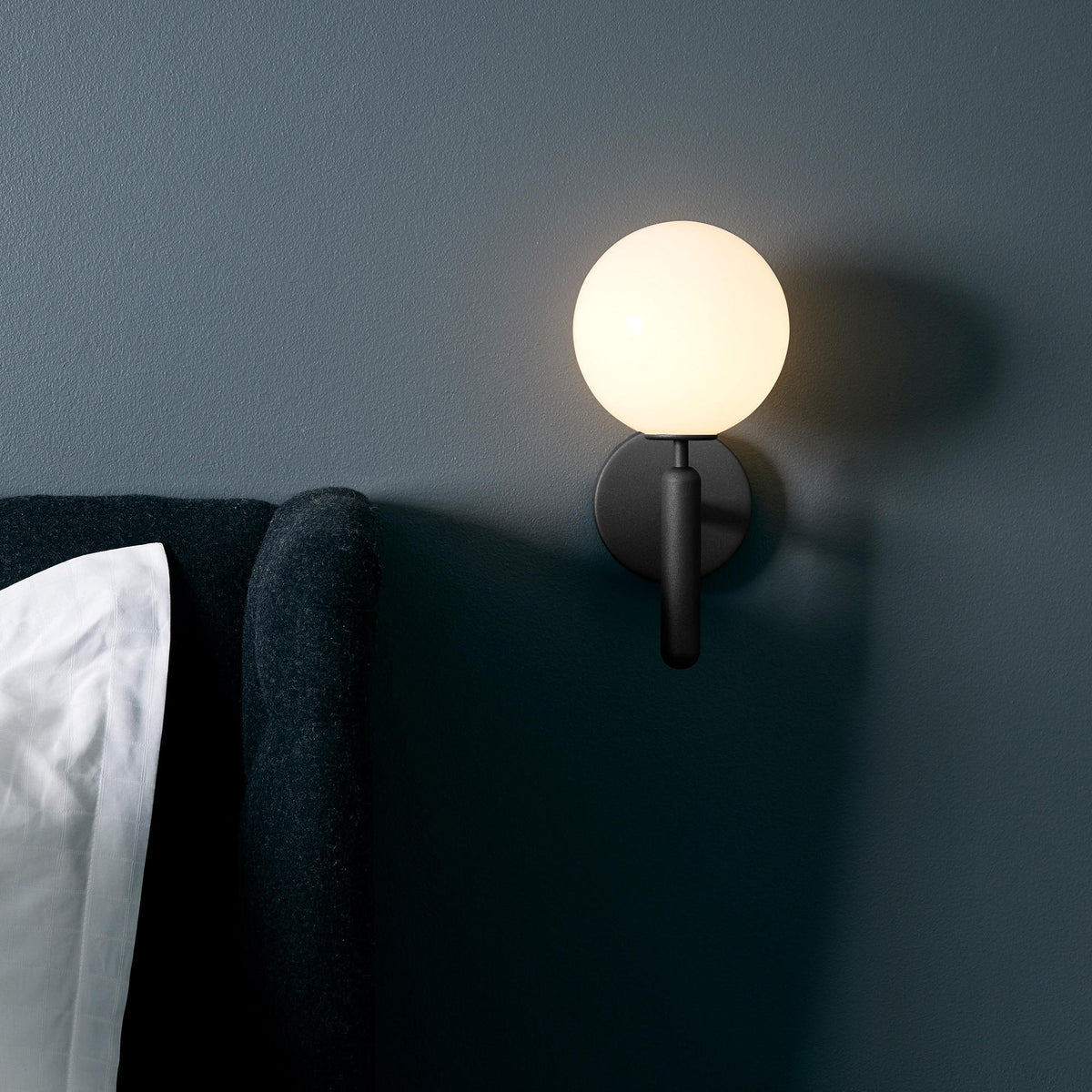 Culorara Modern Minimalist Brass Wall Lamp