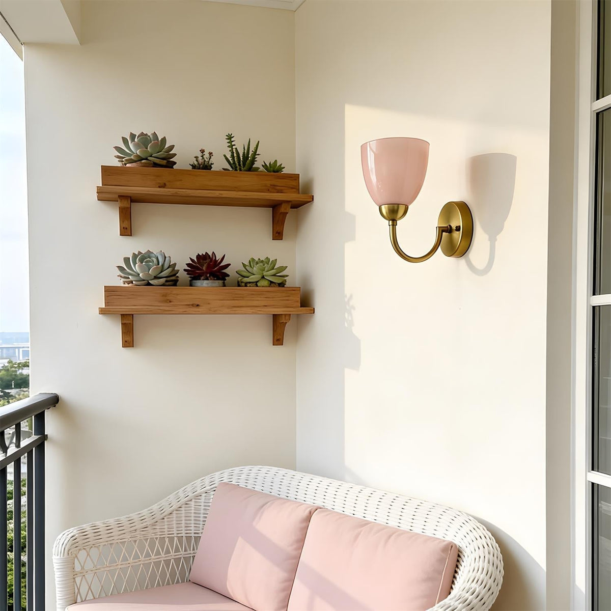 Teriarette Wall Lamp
