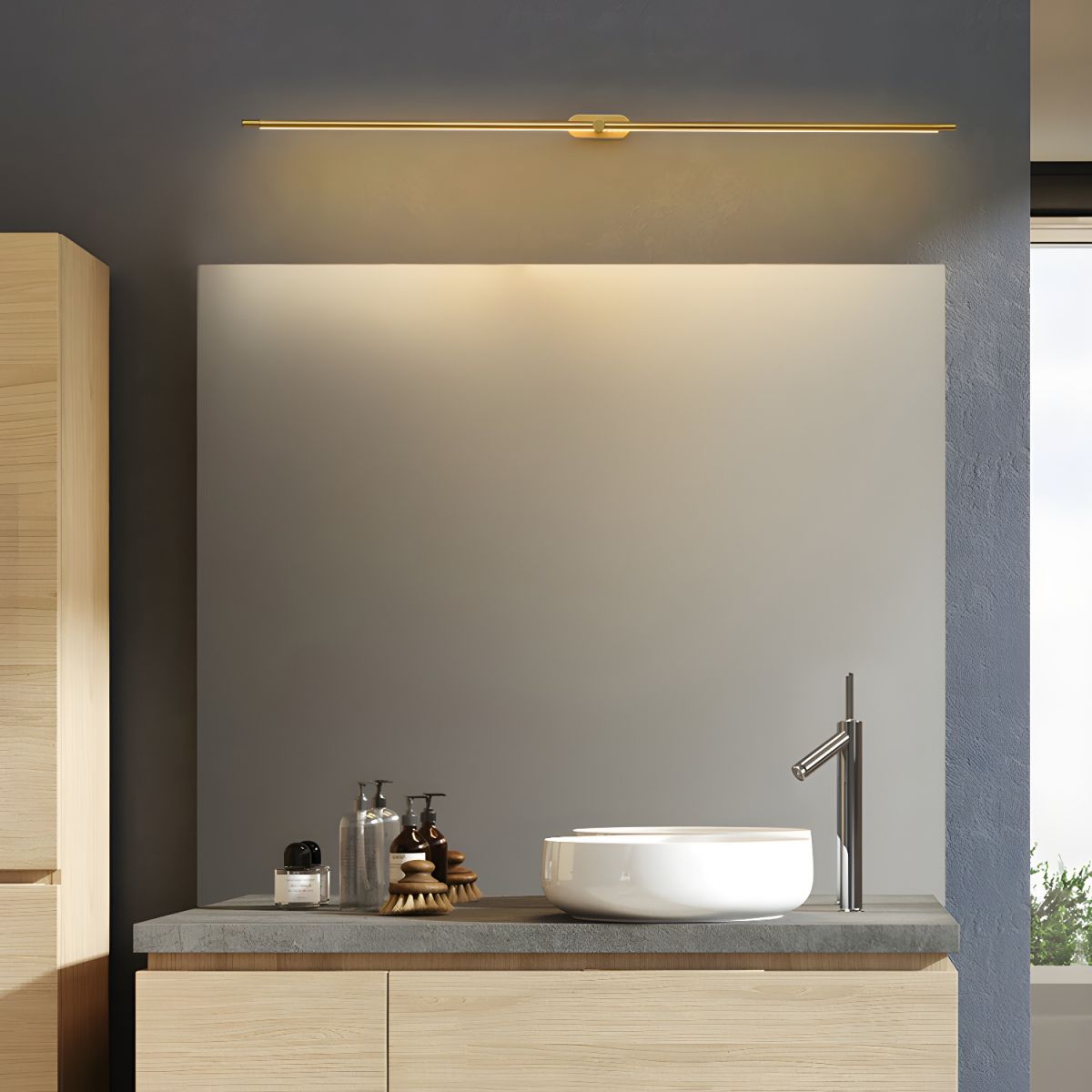 Viraaielle Wall Lamp