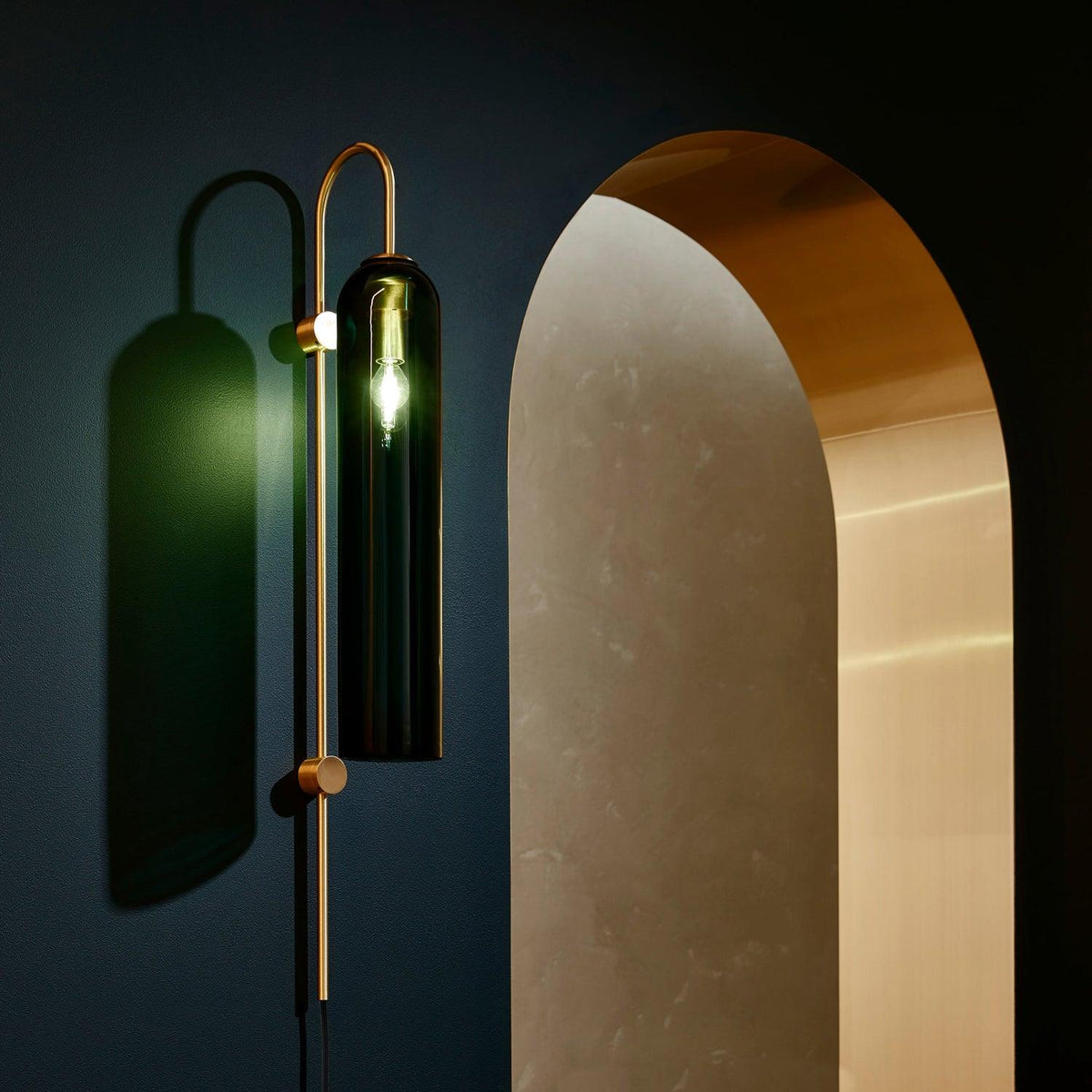 Gutasis Modern Glass Wall Lamp