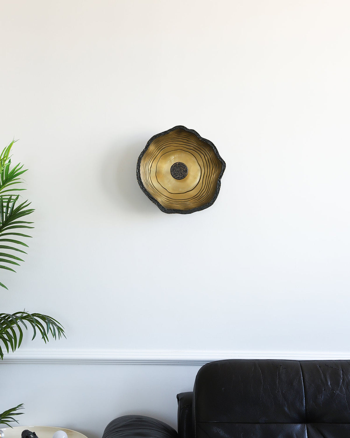 Aurevra Black Wall Lamp