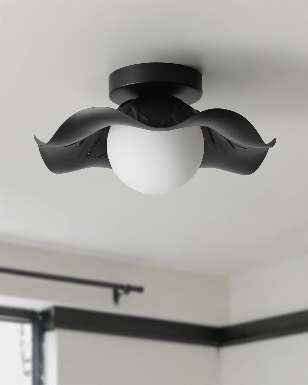 Elaareria Ceiling Light