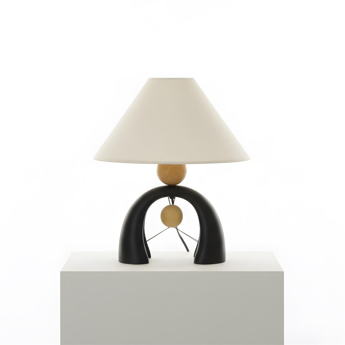 Selirella Arch Table Lamp