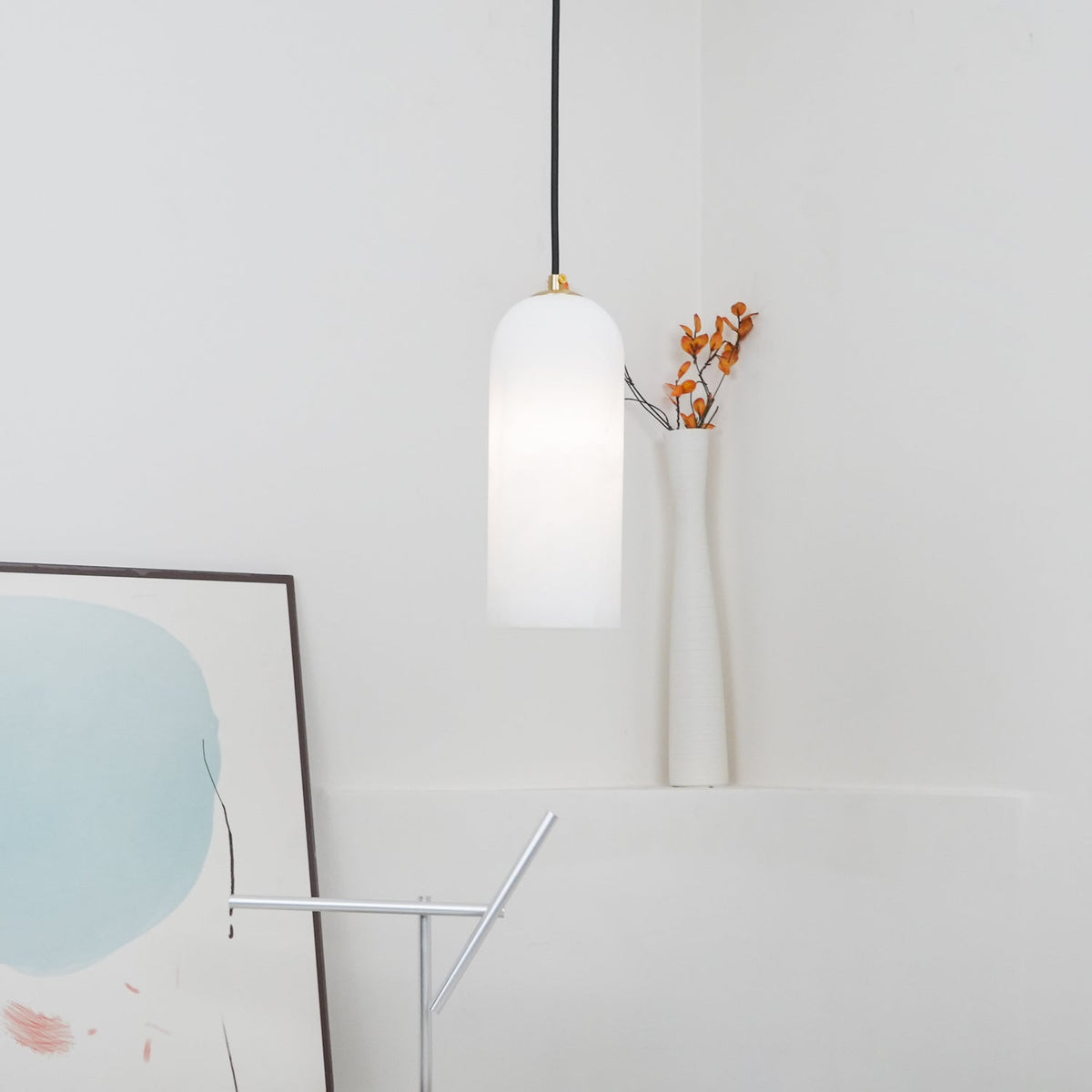 Nivenira Cylindrical Alabaster Pendant Light