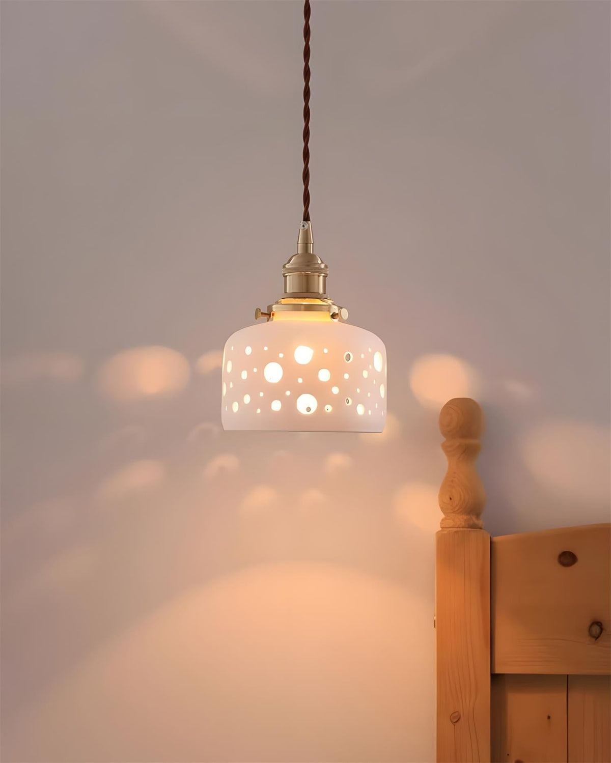 Aveninise Pendant Lamp