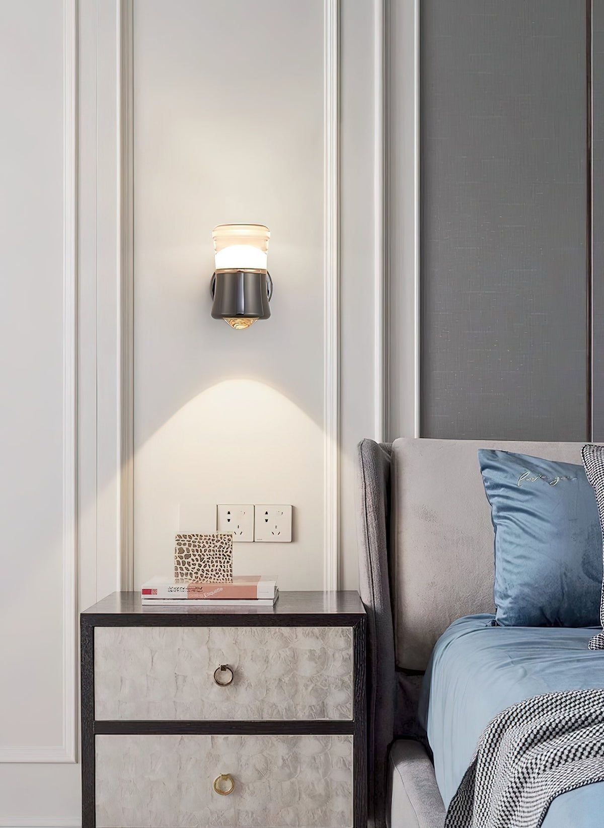 Eraeyra Elegance LED Wall Lamp