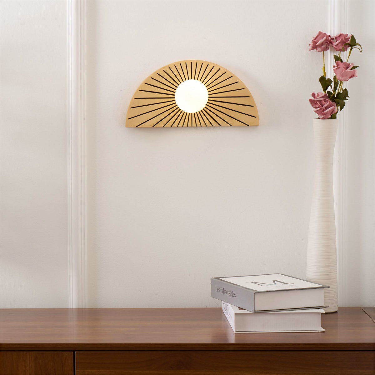 Celaelle Resin Glass Wall Lamp