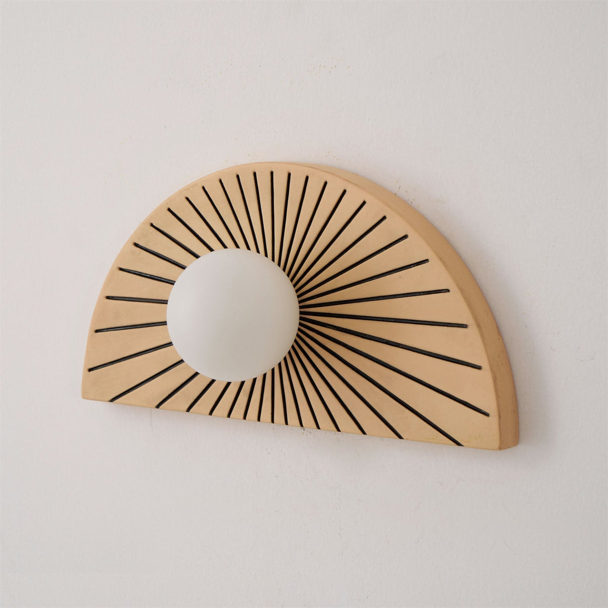 Celaelle Resin Glass Wall Lamp
