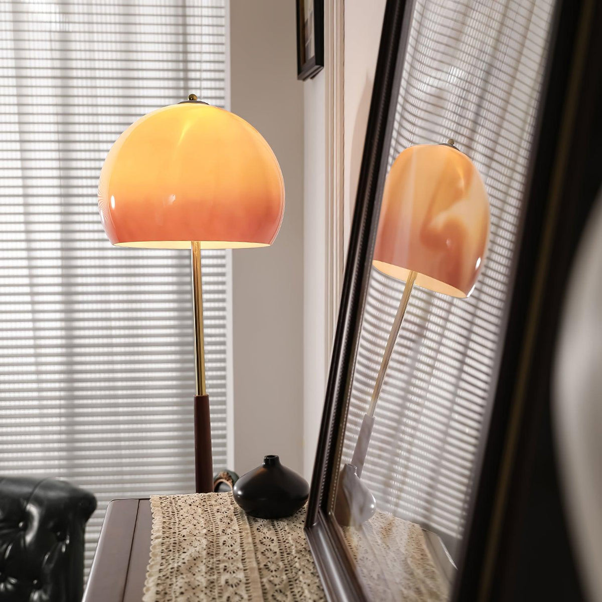 Lioreriella Floor Lamp