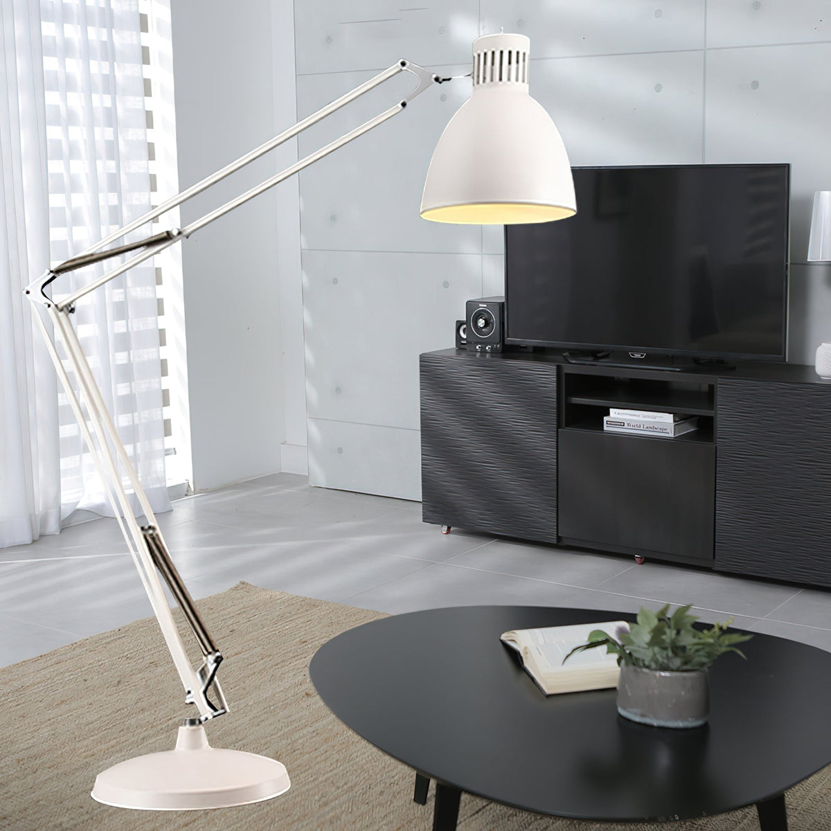 Naska Floor Lamp
