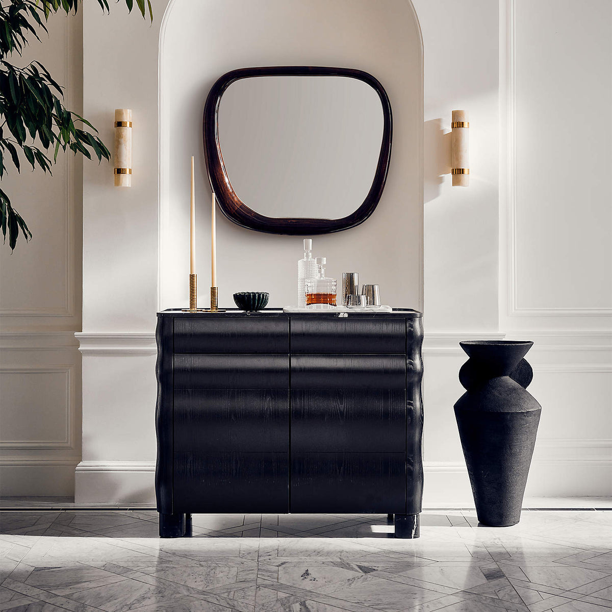 Zavaran Onyx Wall Lamp