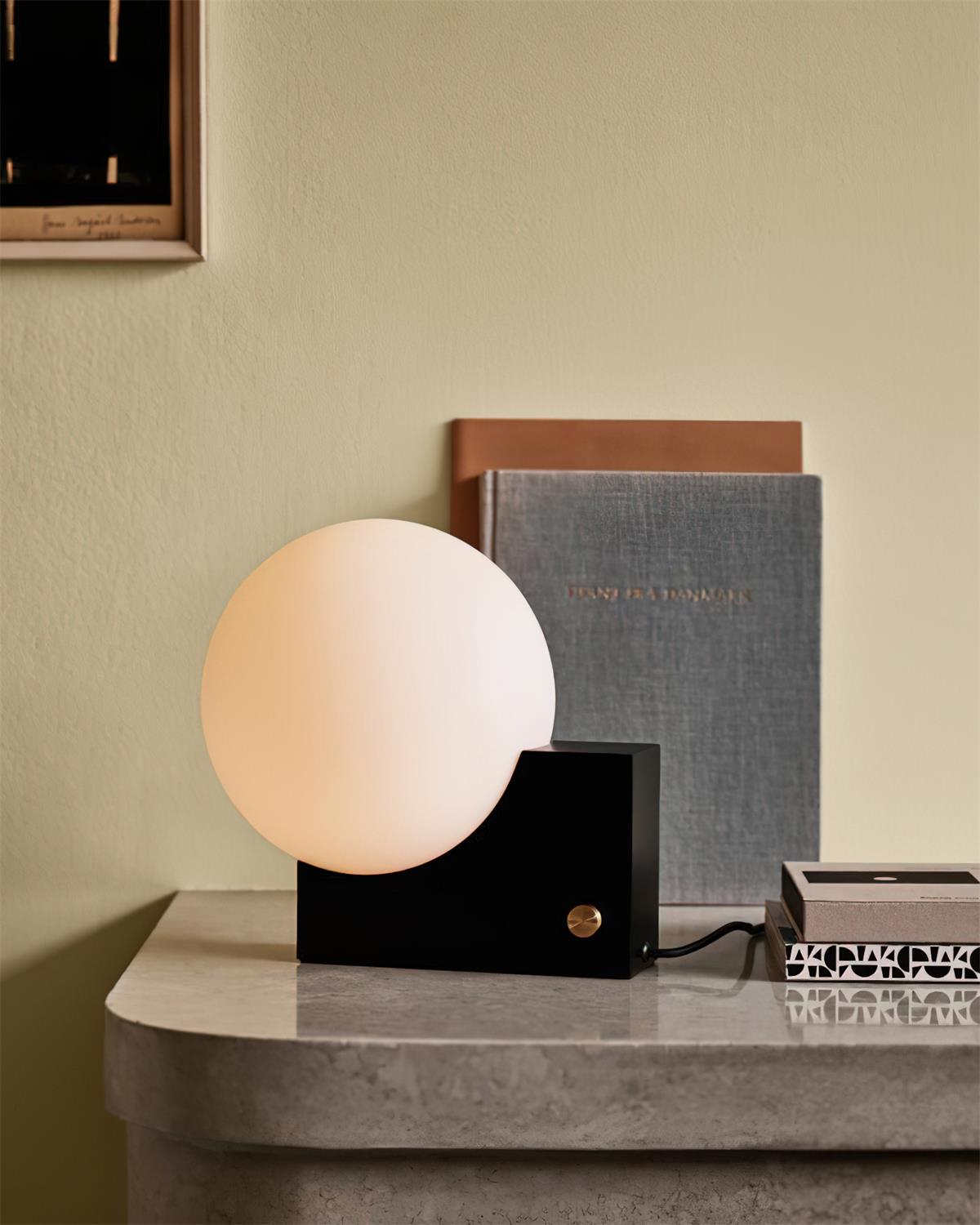 Nororette Table Lamp