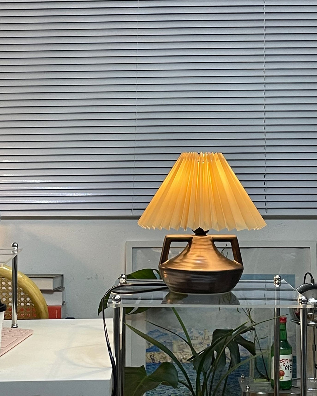 Elaenia Table Lamp