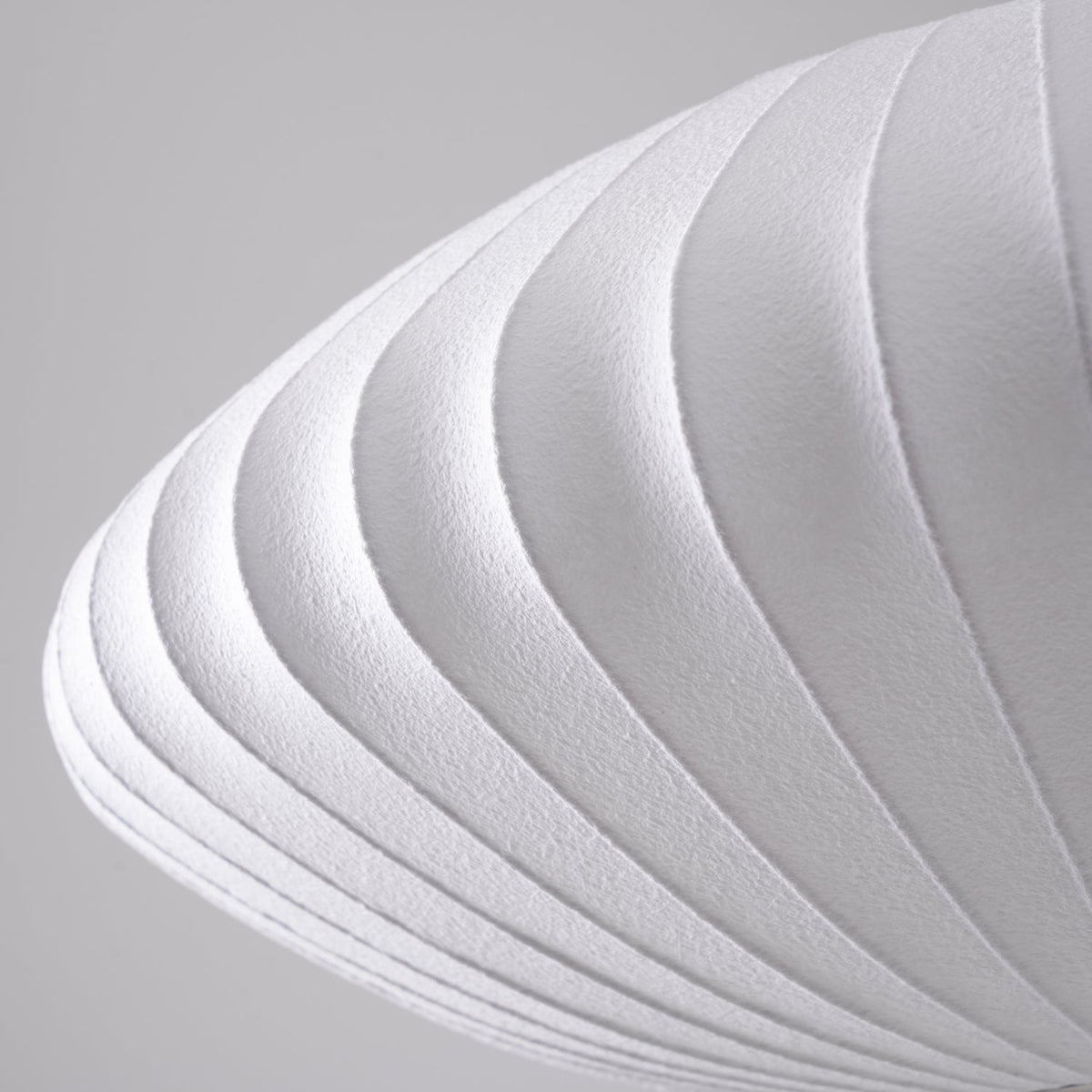 Alvaris White Modern Pendant Light