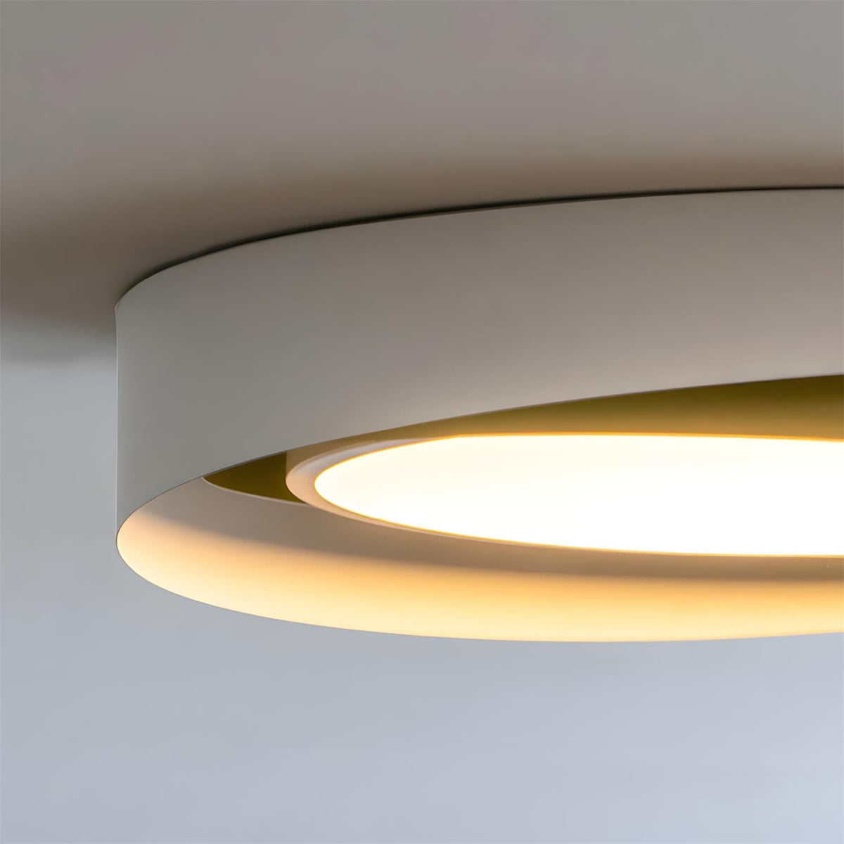 Ciriira Ceiling Lamp