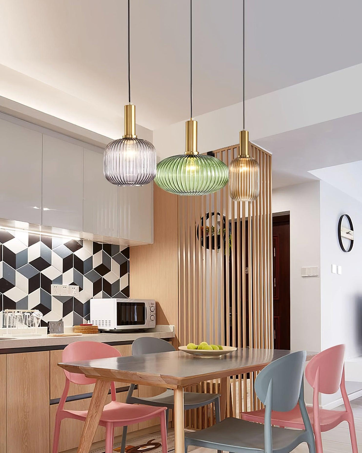 Miralelia Ribbed Pendant Lamp