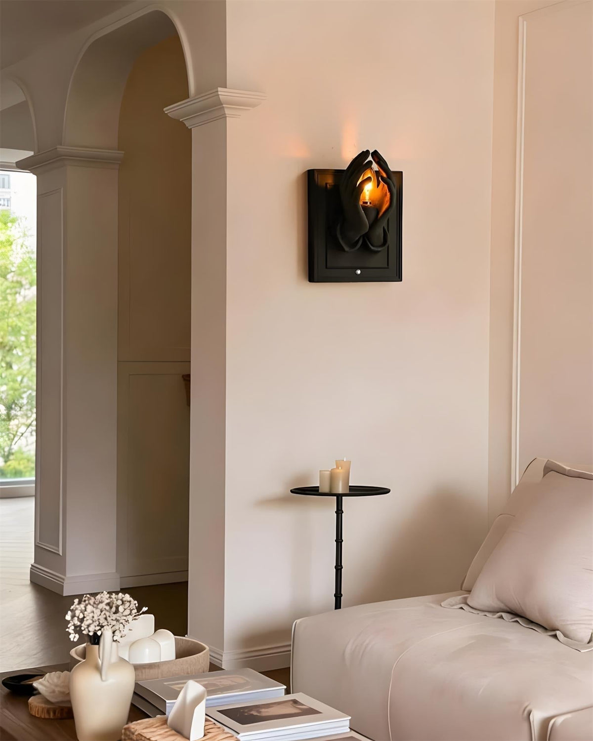 Lioriviella Wall Sconce