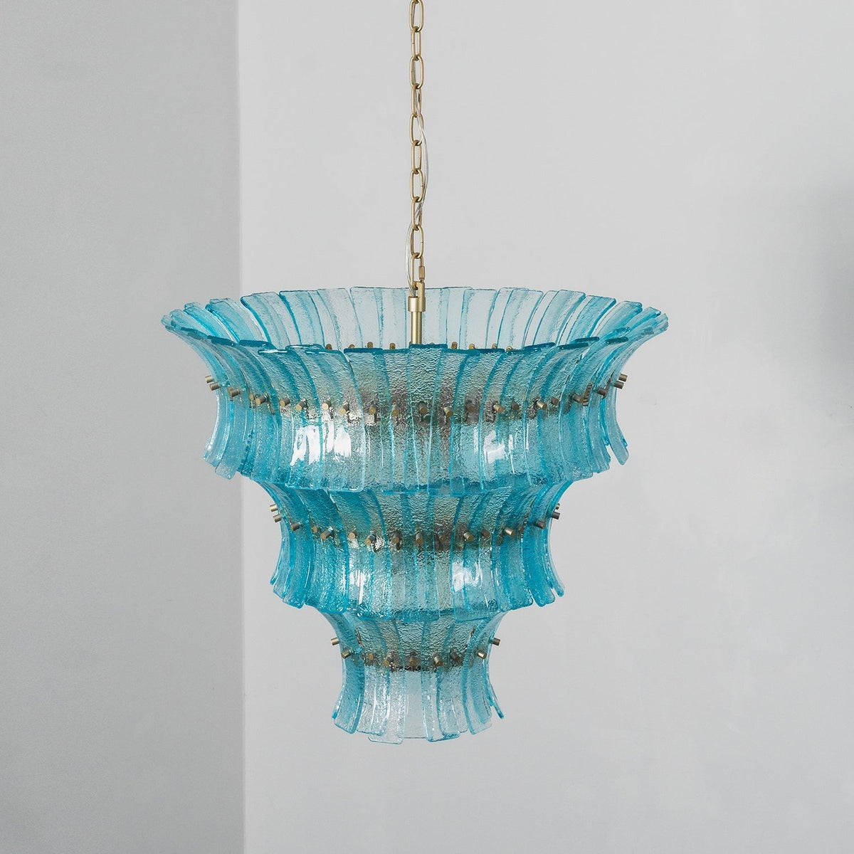 Sororissa Chandelier