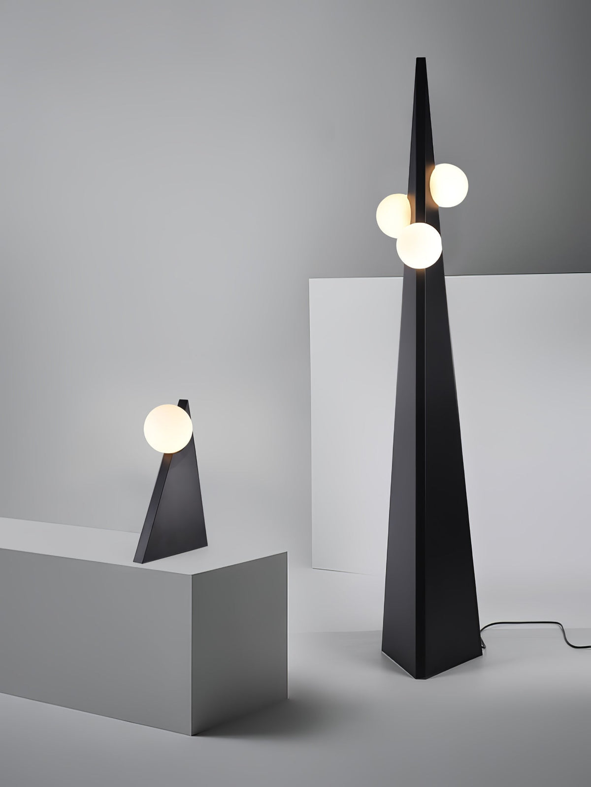 Lymarora Sculptural Floor Lamp