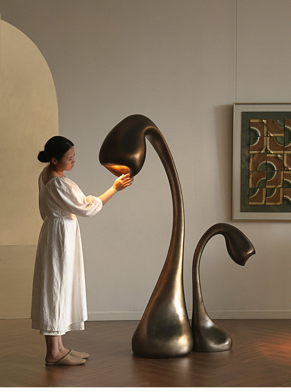 Umer Grande Sculptural Floor Lamp