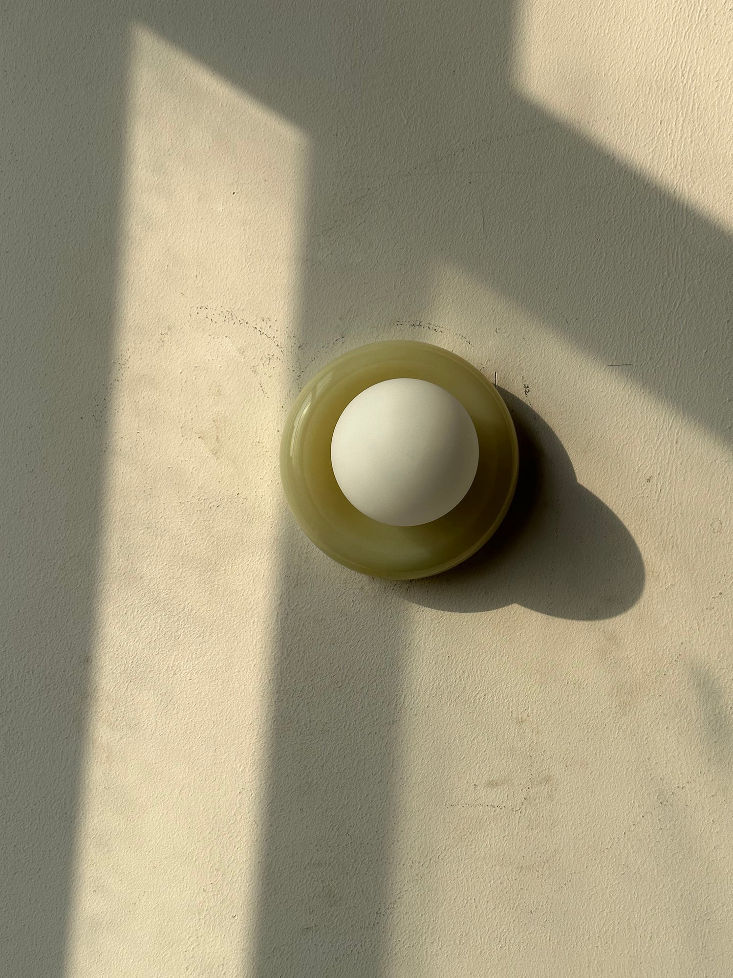 Cemaros Jade Glass Wall Lamp