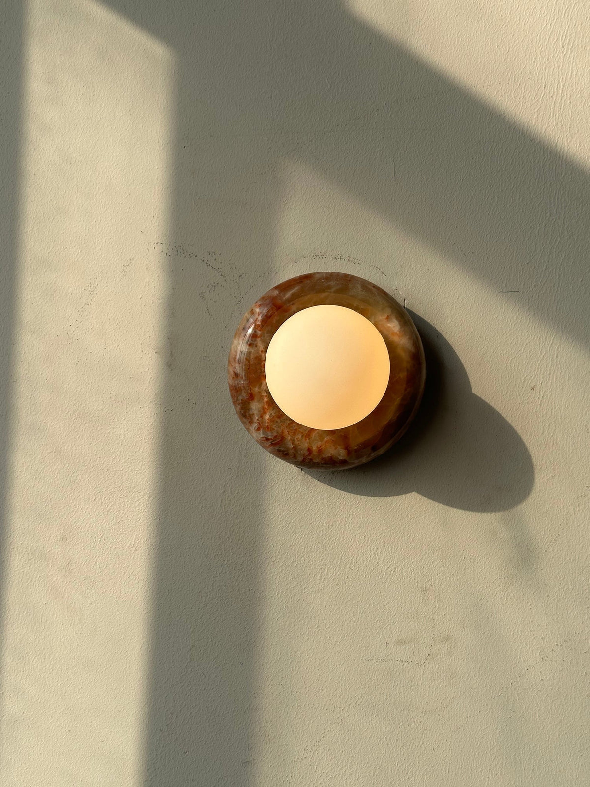 Cemaros Jade Glass Wall Lamp