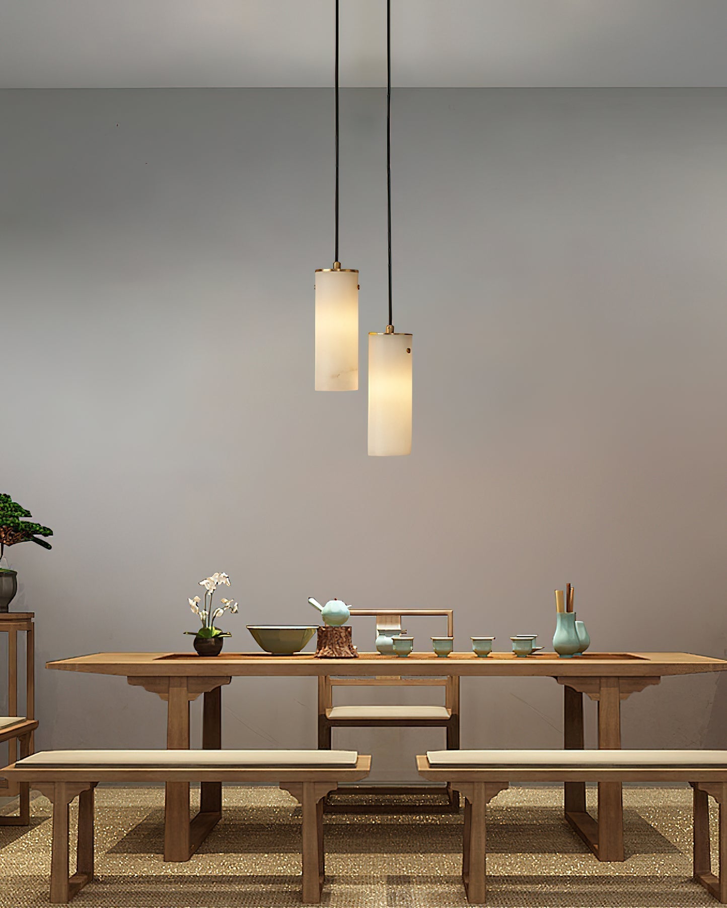 Lyvina Vertical Alabaster Pendant Light