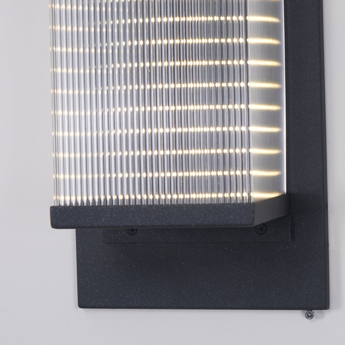 Corvian Dependable Unique Box Solar Outdoor Wall Lamp