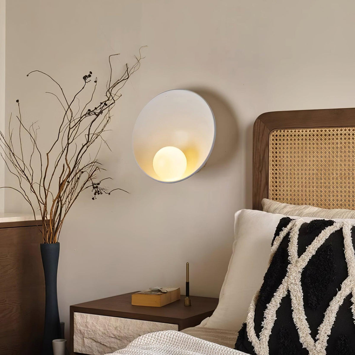 Auria Wall Light