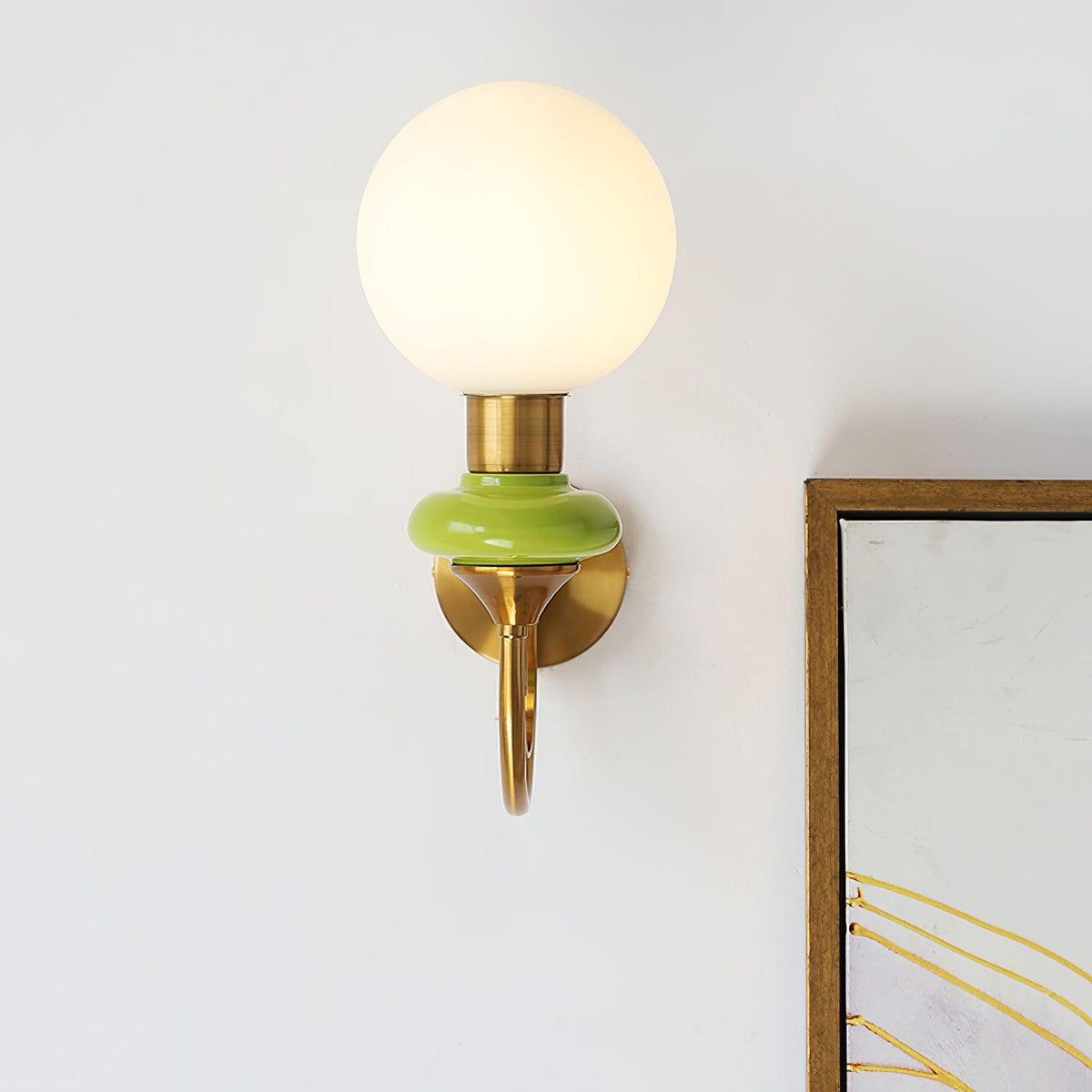 Teriearia Wall Lamp