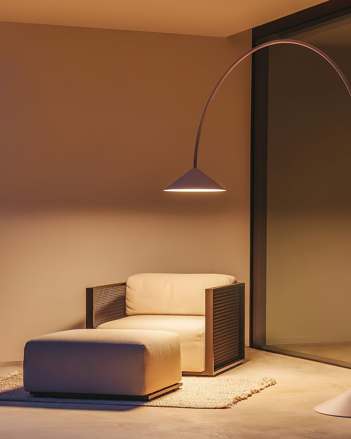 Sorelle Floor Lamp