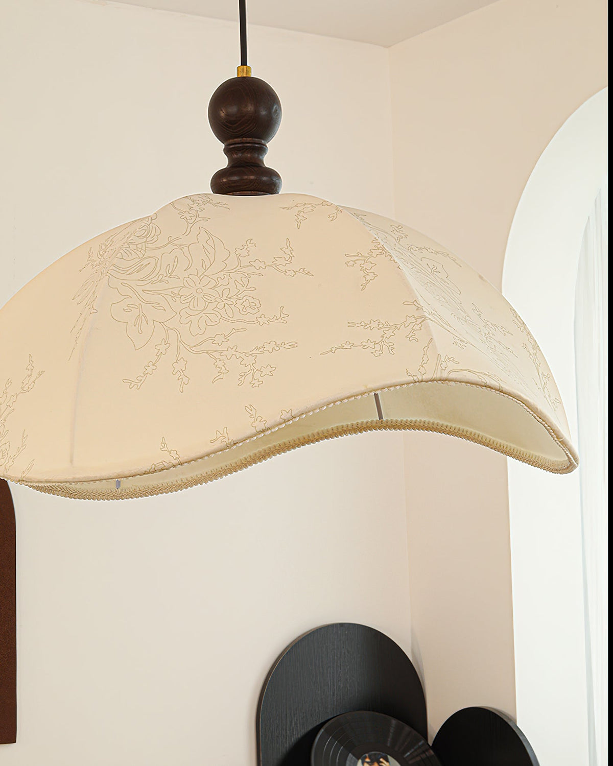 Oriente Pendant Light