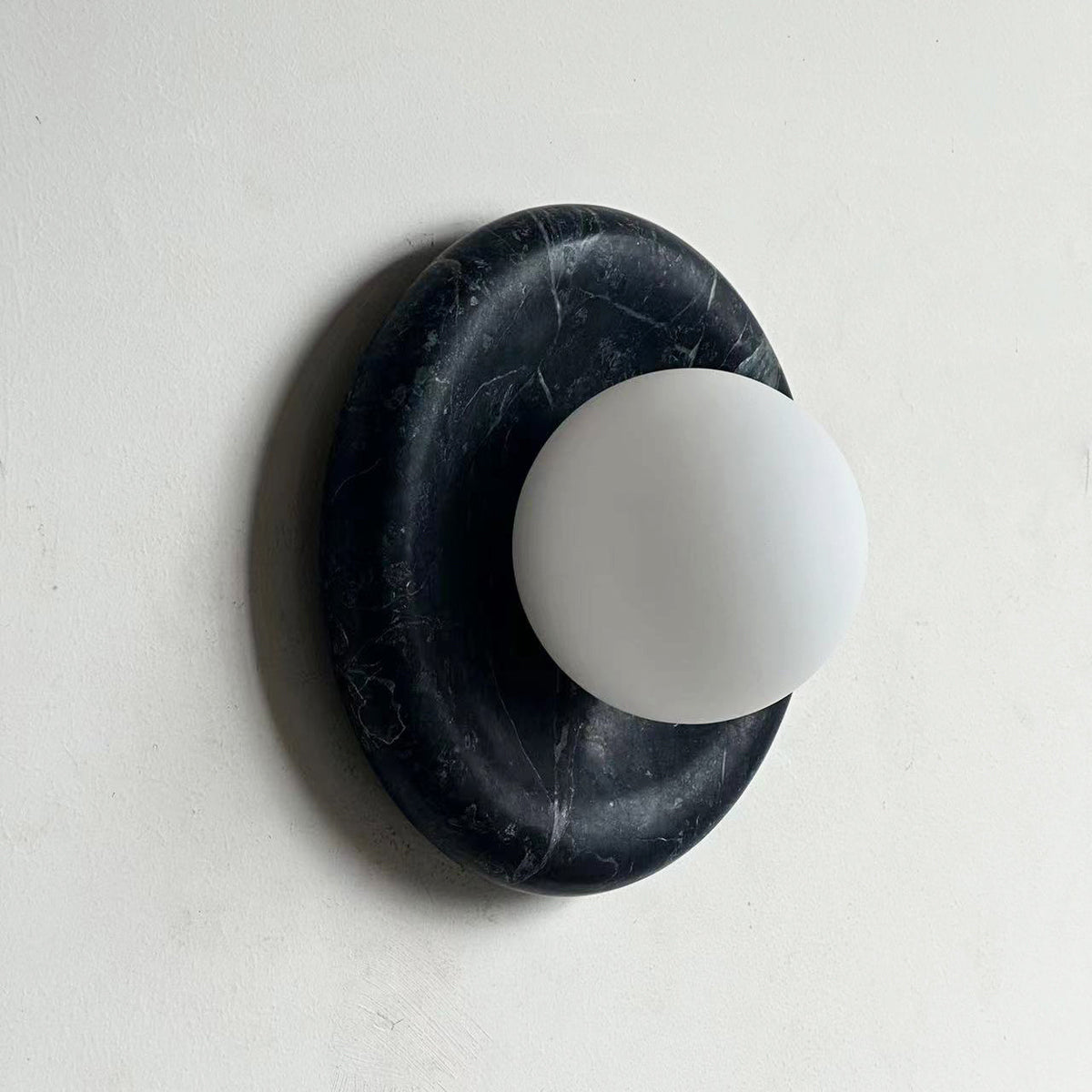 Notivuru Marble Indoor Wall Sconce